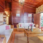 Villa Mimosa *